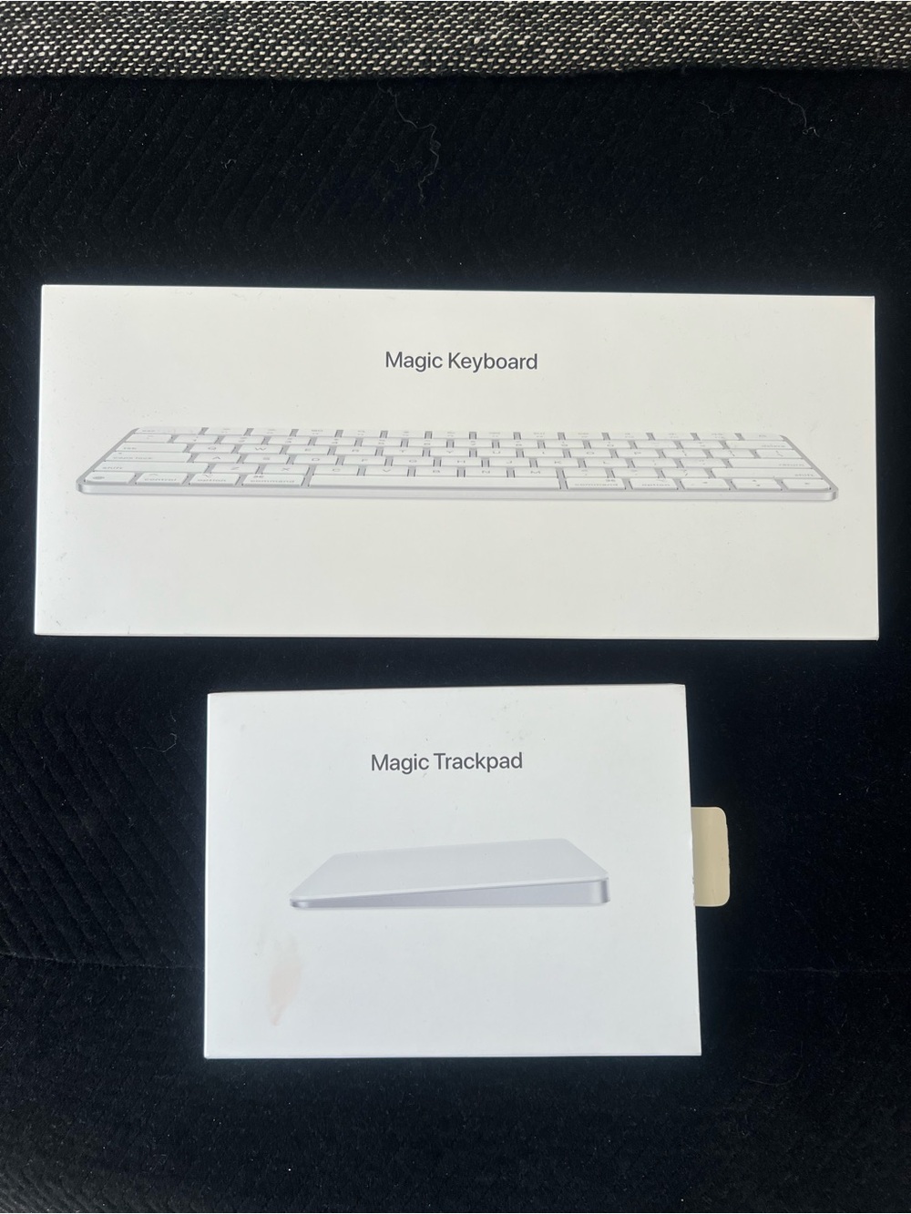 Apple Magic Keyboard and Magic Trackpad — Silver/White
